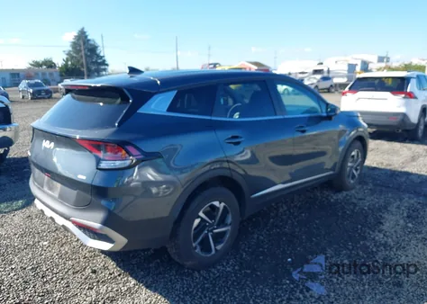 2024 Kia Sportage Hybrid Lx z USA, uszkodzony, nr VIN KNDPUCDG3R7171759